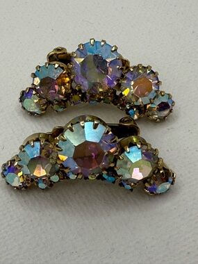 Weiss Aurora Borealis Rhinestone Clip Earrings Vintage Gold Tone Signed Cluster